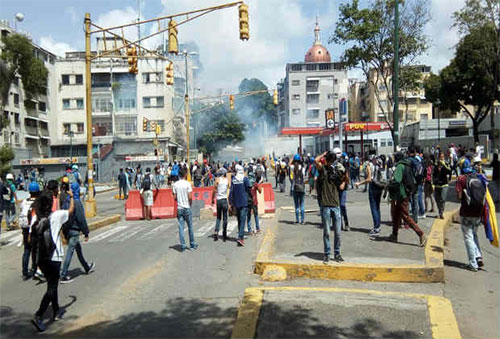 Henrique Capriles amenaza con el gran “trancazo” en toda Venezuela
